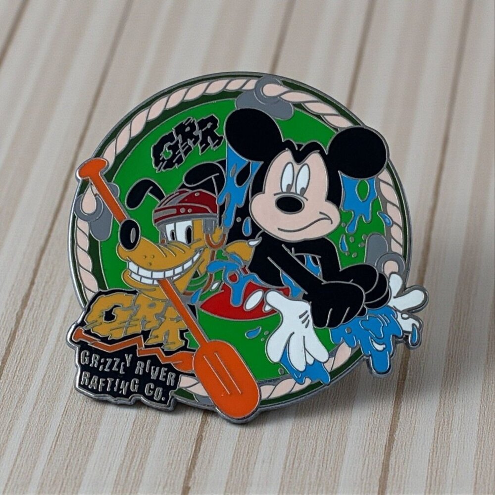 Disney Mickey Mouse and Pluto on Grizzly River Rafting California Adventure Pin